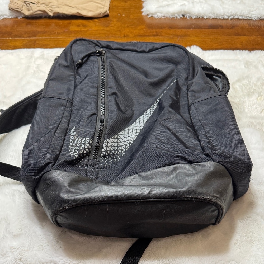 Nike Black and Gray Men's Backpack